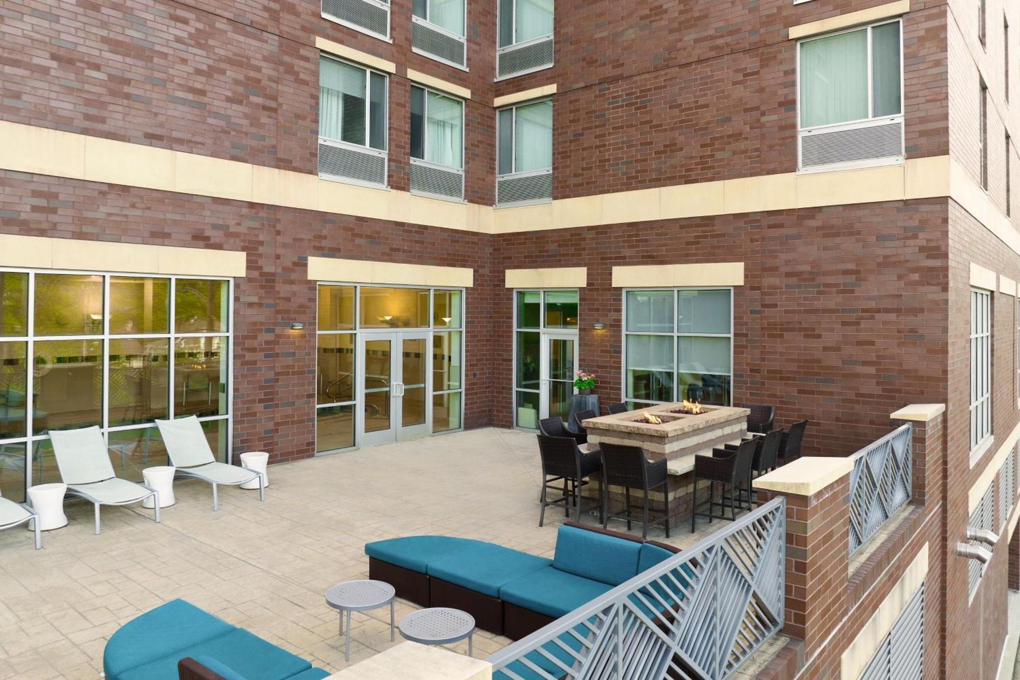 Springhill Suites By Marriott Pittsburgh Mt. Lebanon Экстерьер фото